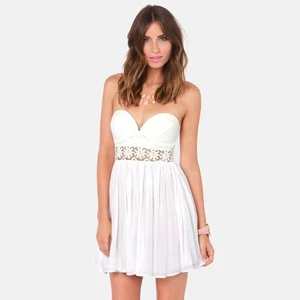 Lovecat for Lulus White Embroidered Bustier Mini Dress Strapless Sundress NWT - Picture 1 of 11