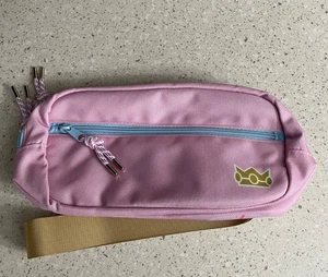 Super Nintendo World Rosa Melocotón Cadera Cinturón Bolso Exterior Ajustable Riñonera NUEVO - Imagen 1 de 7