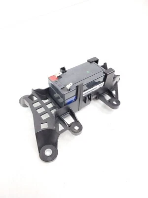 Mercedes Benz A220 A43 V177 2019-2023 batería de respaldo con soporte OEM Foto 1 de 4