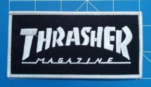 PARCHE CON LOGOTIPO NEGRO Y PLATEADO REVISTA THRASHER, ¡VÍSTETE YO ASS RAGGEDY! - Imagen 1 de 2