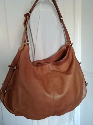 Liz Claiborne Cartera de Cuero de Latón Tostado Bolso de Hombro Cubo Bolso de Mano Cartera Hobo Foto 1 de 4