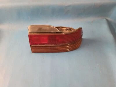 88 89 90 91 92 MAZDA MX-6 RIGHT TAIL LIGHT OUTER VIN JM1 83536 - Image 1 of 3