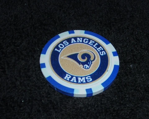 NFL LOS ANGELES RAMS SOUVENIR COLLECTIBLE POKER CHIP GOLF BALL MARKER Cover