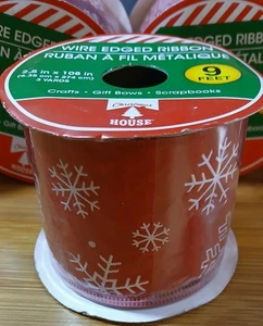 5 Rolls 9' x 2.5" Wide Wired Red Ribbon w/ White Snowflakes - NEW - Picture 1 of 3