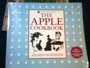 The Apple Cookbook by Olwen Woodier (Trade Paperback) - Picture 1 of 1