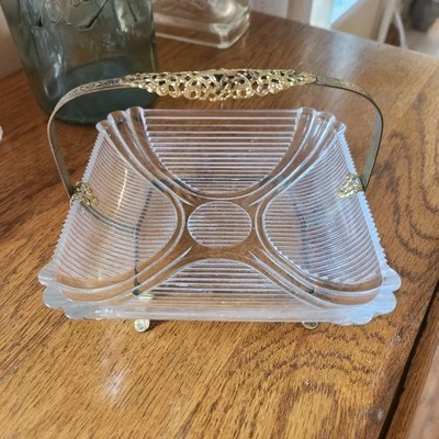 Bandeja para servir de vidrio Art Deco vintage con mango de metal ornamentado Art Deco Foto 1 de 4