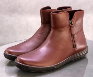 ECCO Chase II NWOB $140 Women's Chelsea Boots Size EU 39 US 8-8.5 Leather - Picture 1 of 13