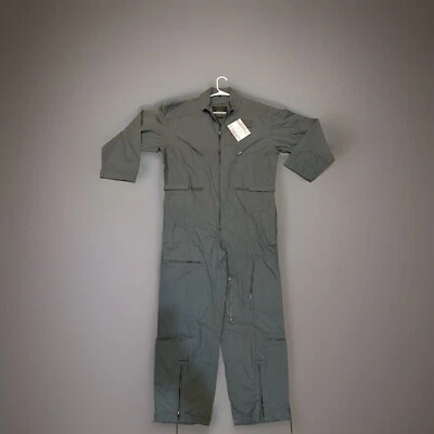 Terno de voo Avirex vintage novo com etiquetas tamanho 40 costas gráfico oliva sálvia raro - Imagem 1 de 4