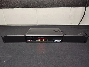 Dispositivo de monitoreo de sensor remoto de 8 puertos AKCP sensorProbe8 con fuente de alimentación - Imagen 1 de 9