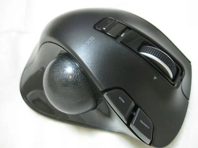 W/tracking New ELECOM Left Handed Wireless Track Ball Mouse M-XT4DRBK JAPAN - Image 1 of 4