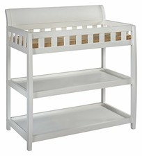 delta children infant changing table