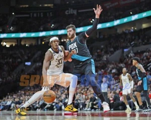 Indiana Pacers MILES TURNER Glossy 8x10 Photo NBA Basketball Print Poster - Picture 1 of 1