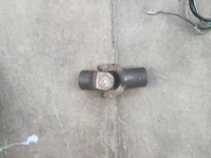 2002 Suzuki VS 800 VS800 Intruder Drive Shaft Knuckle - Picture 1 of 1
