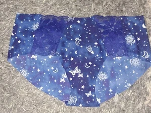 NeW Vs Pink Seamless lace sided hipster Panty Size Large blue Constellation Logo - Picture 1 of 2