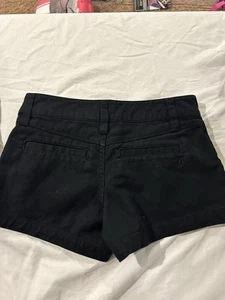 Volcom Girls Black Shorts Size 7 Low rise Beach Sports Juniors - Picture 1 of 3
