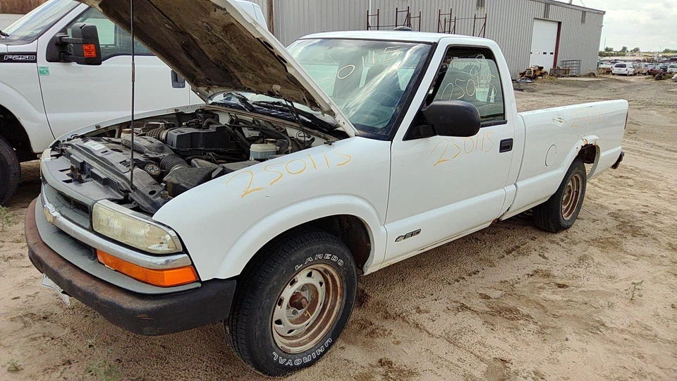 1994-2004 S10 Pickup Driver Left Manual Window Regulator Oem 15041706 - Image 1 of 4