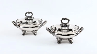 Par de antiguos purés de salsa Sheffield Plate de Robert, Cadman & Co. c1830 con cresta Foto 1 de 4