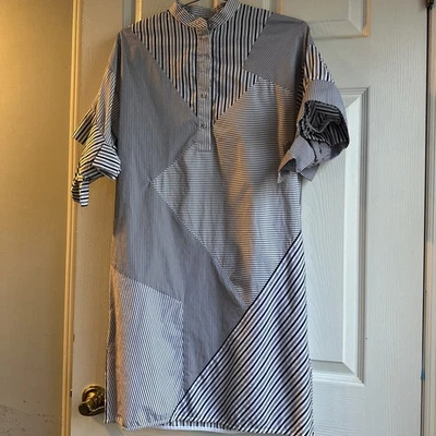 Victoria Beckham Women’s Size 4 Dress With Pockets White And Navy Blue - Image 1 of 4