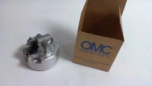 Conjunto de carcasa y rodamientos OMC Johnson Evinrude 0431735 #9D66 - Imagen 1 de 1
