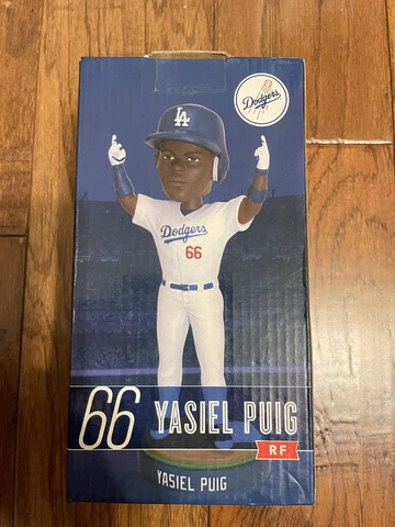 Yasiel Puig Dodgers Bobblehead 2014 SGA Cover
