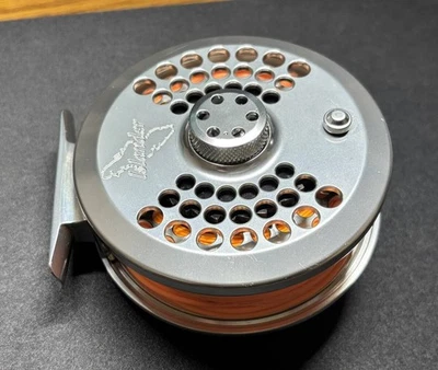 Islander TS3 Fly Reel Made in Canada w/ Shooting Head Line Excellent Condition - Image 1 of 4