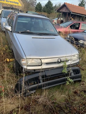 Ersatzteilträger Skoda Felicia Kombi 1,6 MPi - Bild 1 von 4