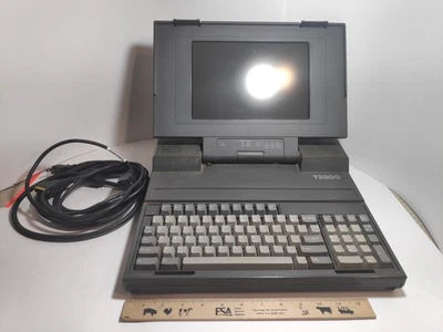 Toshiba T3200 винтажный портативный портативный портативный ноутбук 1980-х + читать/есть добавить. фото - Изображение 1 из 4