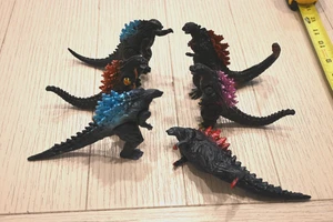 Godzilla Figuren 5er Set ca. 3 1/2 Zoll groß, US-Verkäufer, Bonus extra 1 Bein - Bild 1 von 10