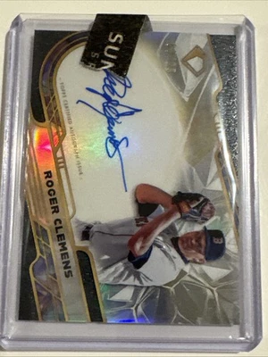 ROGER CLEMENS 2025 TOPPS DIAMOND ICONS CHROME AUTOGRAPH AUTO /25 Red Sox - Image 1 of 3