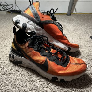 nike react orange