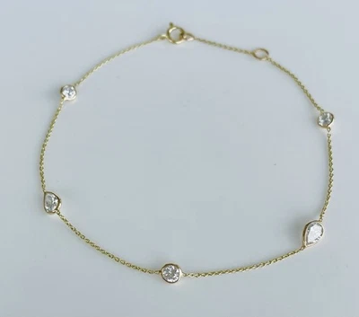 Lab Grown Diamond Bracelet 1.04ct, 9ct Yellow Gold Spectacle Set,  RRP £550.00  - Image 1 of 4