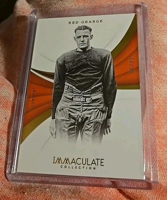 2018 Immaculate Collegiate Red Grange parallel 18/99 ILLINOIS  - Image 1 of 2