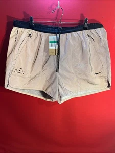 Nike Dri-Fit ADV Run Division 4" Running Shorts Reflective Silver Mens Size XL - Picture 1 of 8