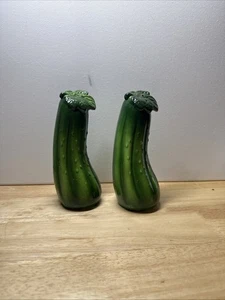 Vintage Cucumber Salt and Pepper Shakers Set Japan Made Great Green 6" - Picture 1 of 12