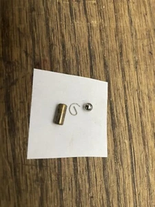 Kawasaki KZ1000 Mikuni Carburetor Pump Check Valves 92140-1003,13042-1004 - Picture 1 of 1