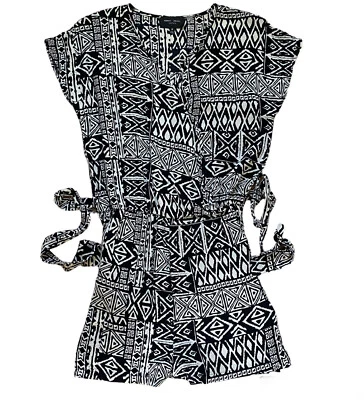 Romeo and Juliet Couture Romper Geometric Print M Black White Pull On Playsuit - Image 1 of 4
