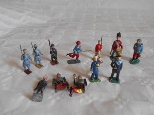 Vintage toy soldiers Lead figures collection early 1900s french CGB SR - Picture 1 of 5