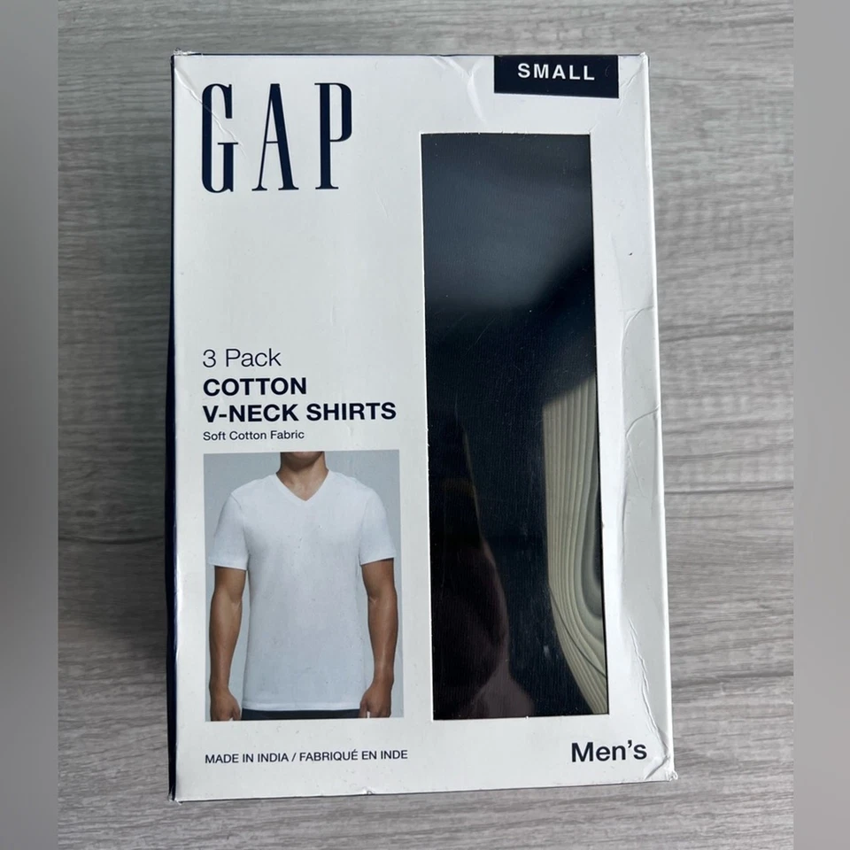 Gap Men’s 3-Pack Regular-Fit Cotton V-Neck Undershirt T-Shirts TAGLESS Black S