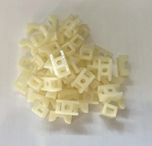 LOTE DE 100 PLACAS DE MONTAJE T&B TC-142 NYLON TY-RAP PARA BRIDAS - Imagen 1 de 6