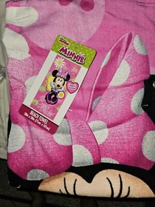 New Minnie Mouse Beach Towels Lot Of 2 - Picture 1 of 2