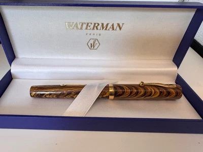Pluma Estilográfica Waterman 94 en Olive Swirl Flex 14k Nueva en Caja Excelente Estado Foto 1 de 4
