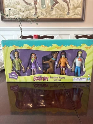 Vtg 2000 Cartoon Network Scooby-Doo Super Bendable Figure Gift Set Fred Dap NOB - Image 1 of 4