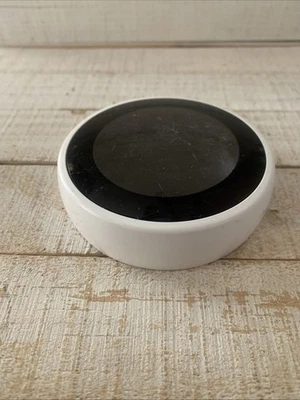 Google A0013 Nest Lear* ning Thermostat T3017US - Image 1 of 4