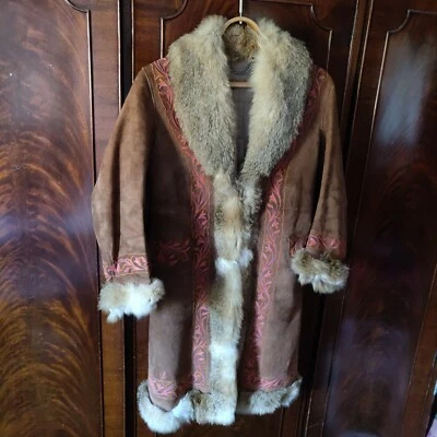 Kashmiri Mid Brown Suede Embroidered Coat - Size 6-8 UK Ladies - Image 1 of 4