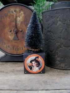Halloween Bottle Brush Tree Little Witch Block - Picture 1 of 6