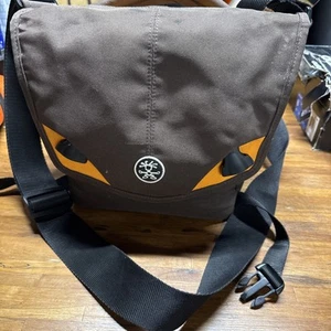 CRUMPLER DSLR 5 Million Dollar Home Messenger Shoulder Camera Bag (Brown/Orange) - Picture 1 of 5
