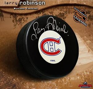 LARRY ROBINSON Signed Montreal Canadiens Original Six Puck 