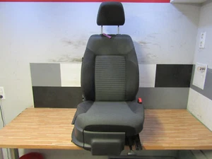BEIFAHRERSITZ Original + VW Polo 6R + Schwarz Grau Stoff Sitz Vorne rechts - Bild 1 von 8