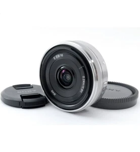 Auto Focus Lens Sony E 16mm f/2.8 for Sony a6100 A7 NEX Series Camera 98% New - Picture 1 of 5