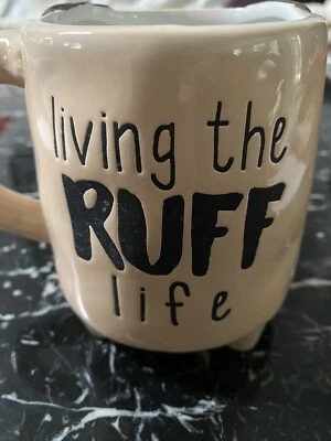 Taza con patas de perro de pie adorable 23 oz pintada a mano Living The Ruff Life B79 Foto 1 de 4